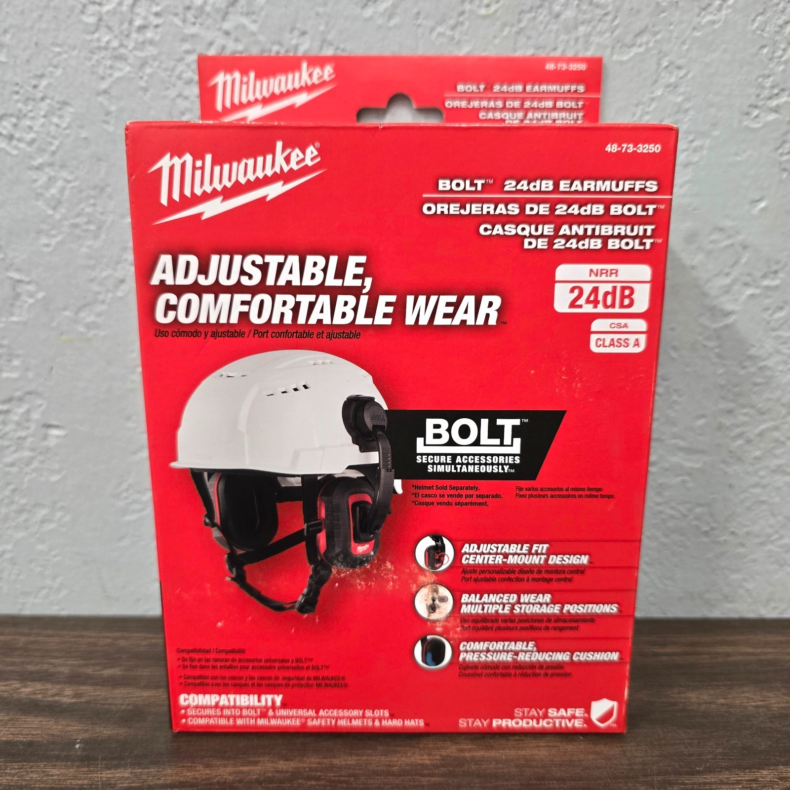 Milwaukee BOLT Earmuffs, Noise Reduction Rating of 24 dB 48-73-3250