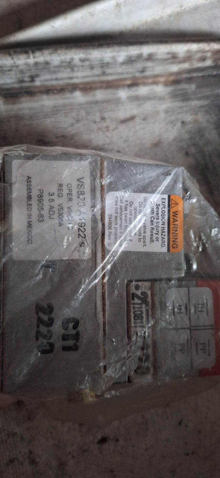 Millivolt Natural Gas Pilot Combination Valve for Fryers; 3/4″ Gas In / Out