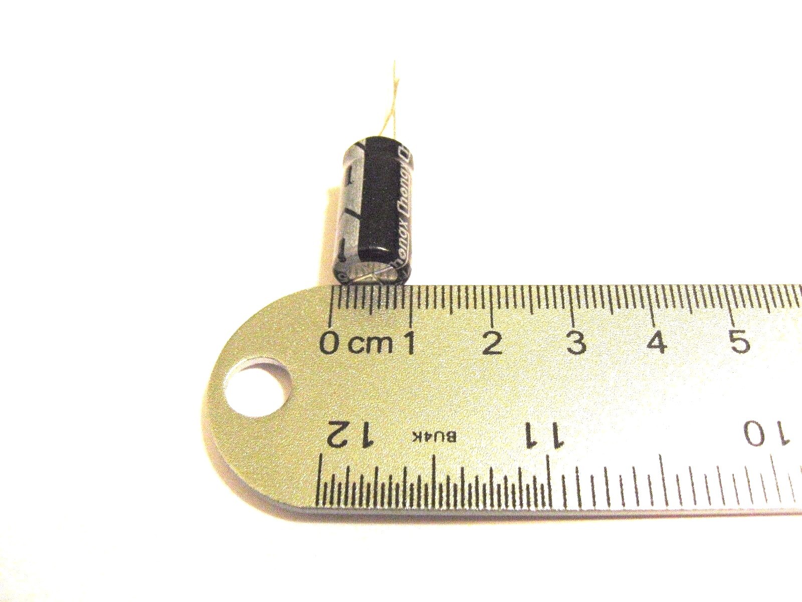 1000uF 25V (10x) Electrolytic Capacitors 25V 1000uF Volume 10x20mm
