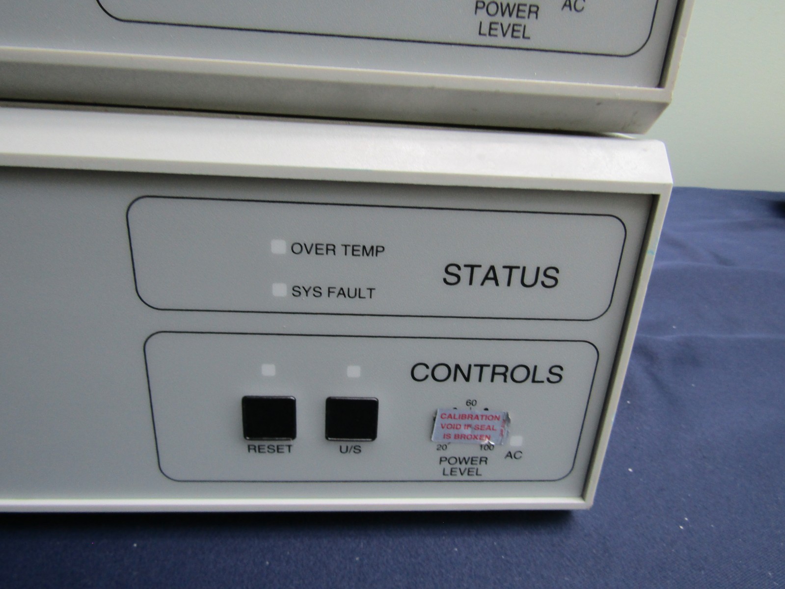EMERSON BRANSON 8300 ULTRASONIC POWER SUPPLY MODEL S8325-24 240V 6A 25kHz