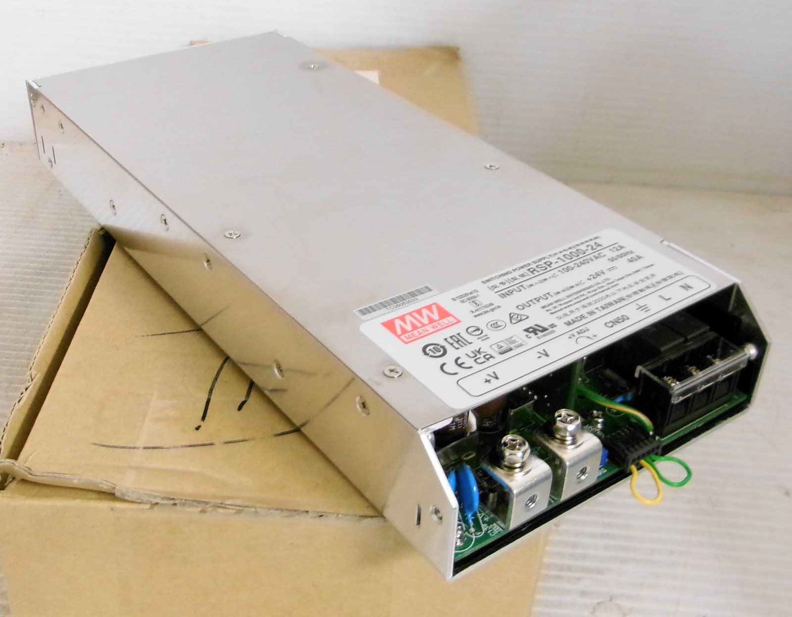 Mean Well RSP-1000-24 Switching Power Supply In 100-240VAC 12A Out 24VDC 40A