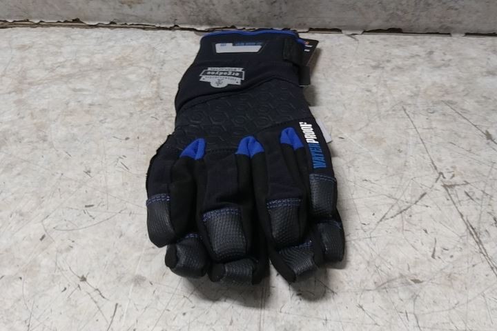 Proflex by Ergodyne 818WP 6 Pairs Size Medium / Size 8 Utility Gloves