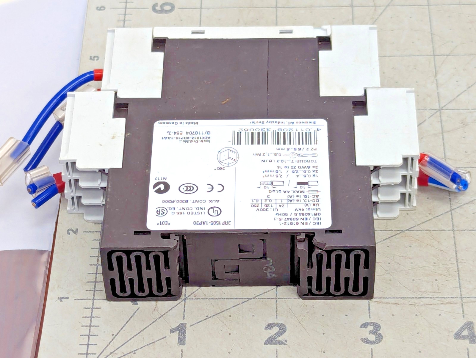 Siemens 3RP1505-1AP30 Time Relay 0.05 Seconds – 100 Hours 24V AC/DC [Z2B7]