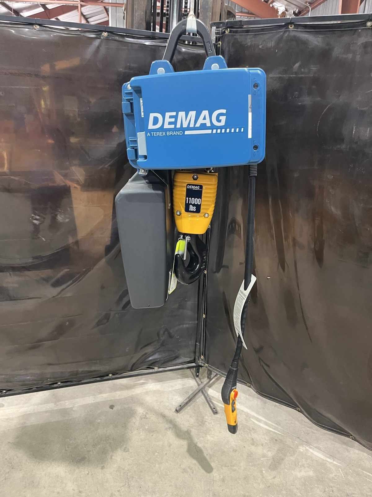 DEMAG 11000k DC-Pro25 Electric Chain Hoist