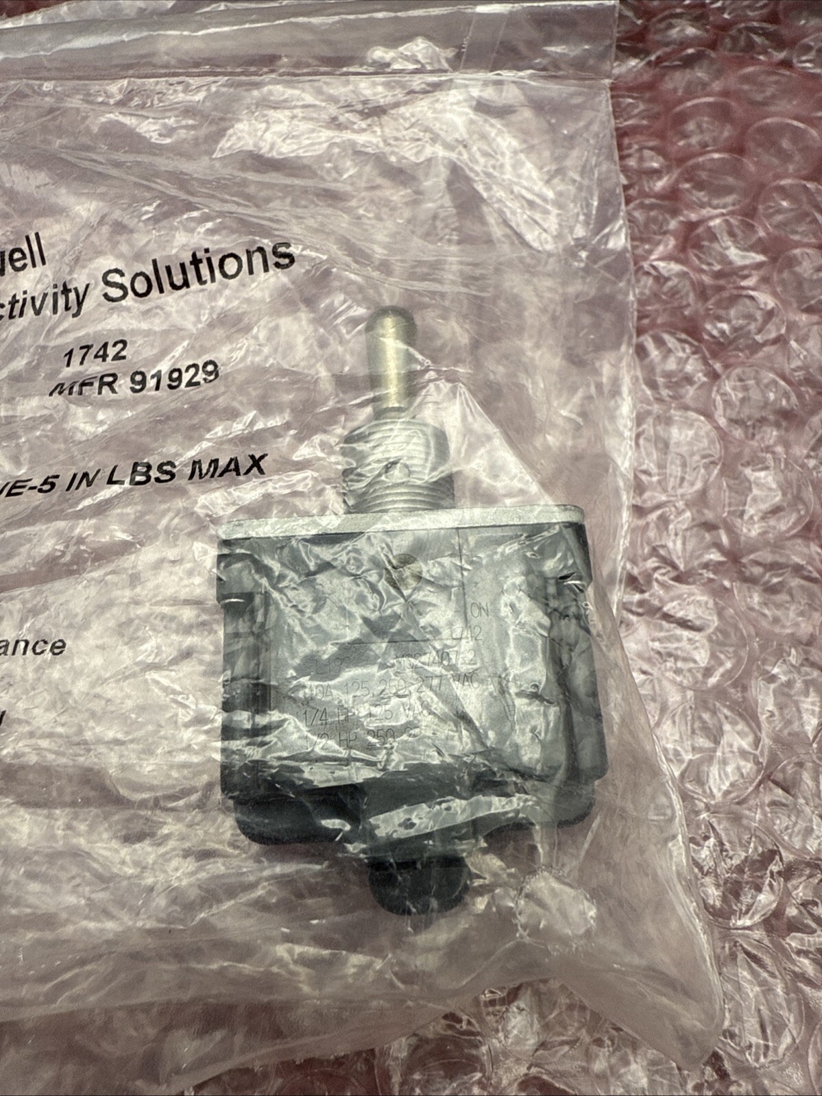 Honeywell 2Tl1-56 Toggle Switch DPDT 3 Position Screw Standard Lever NEW