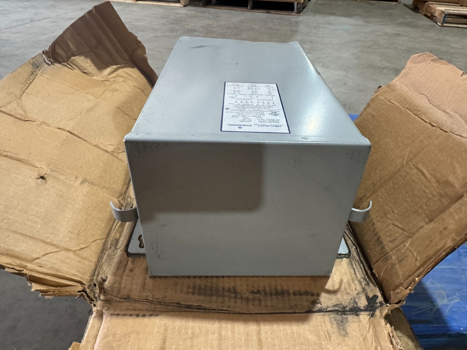 SolaHD Transformer HSP5F5AS 5KVA 240X480-120/240 SS ANSI 61 NEW