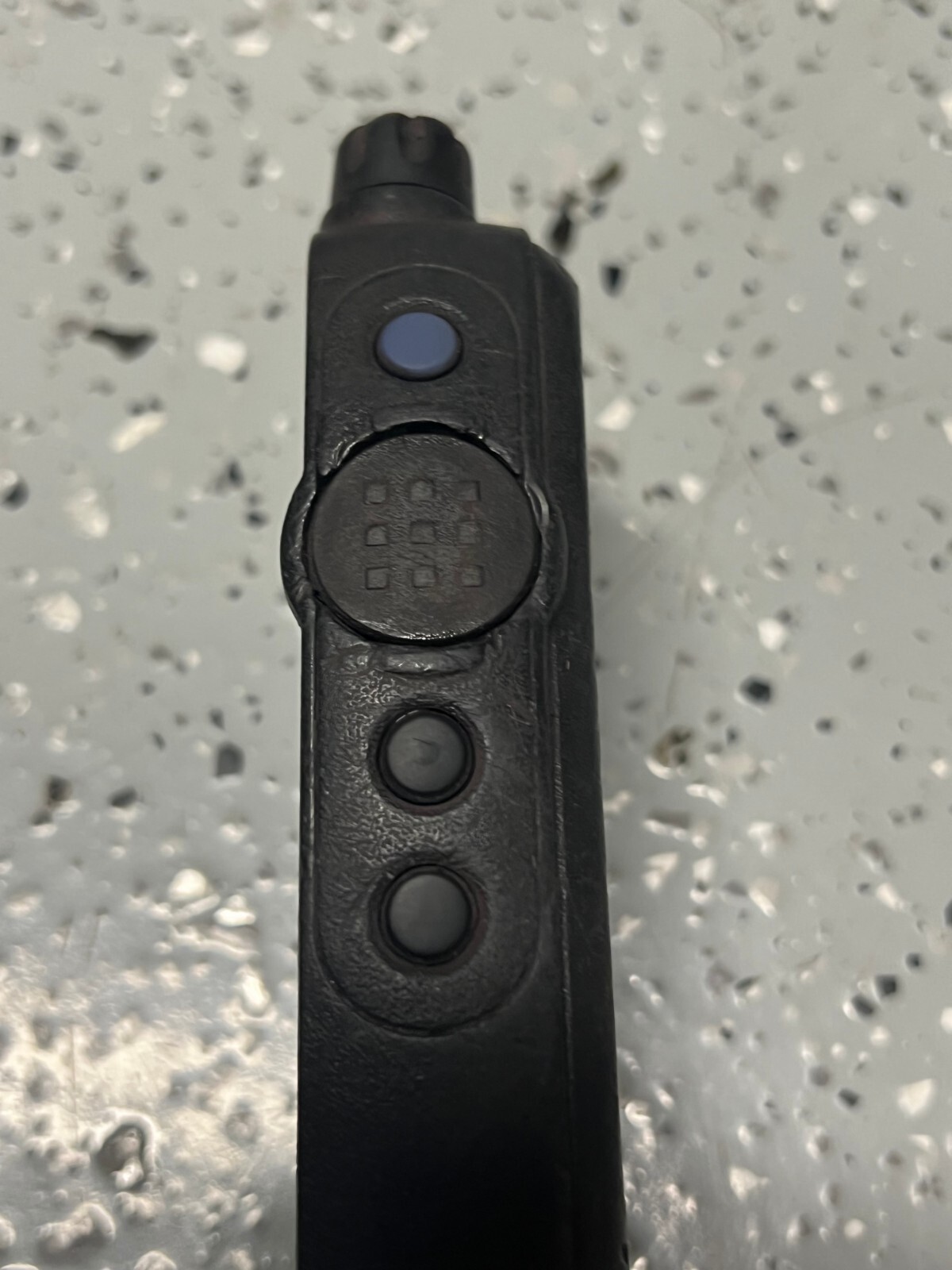 Motorola XPR6580 Digital 800/900 DMR MotoTrbo Radio AAH55UCH9LB1AN – Radio Only