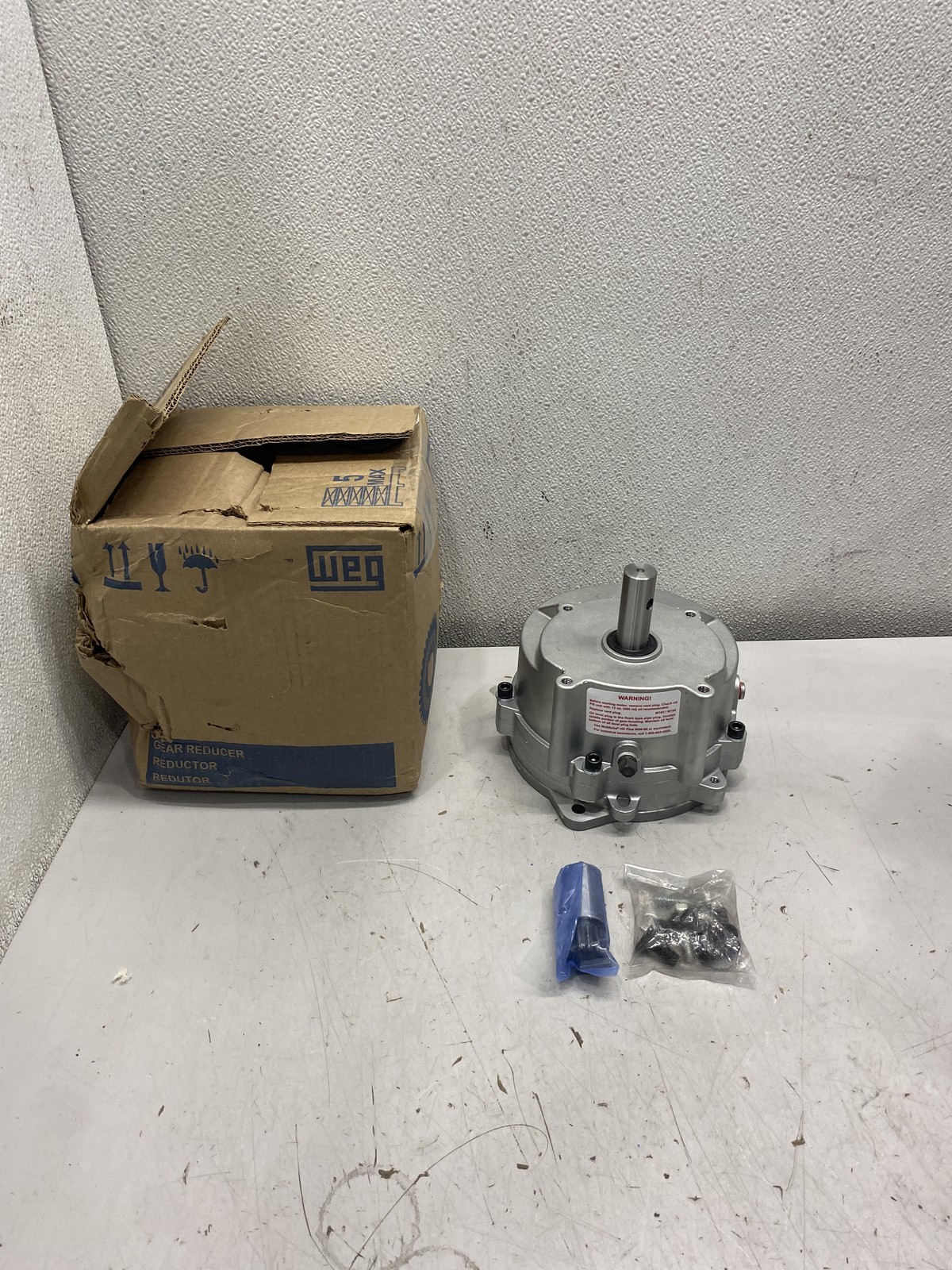 TOLEDO GEARMOTOR Speed Reducer Direct Drive 56C 4.810:1 M164-56C-FS