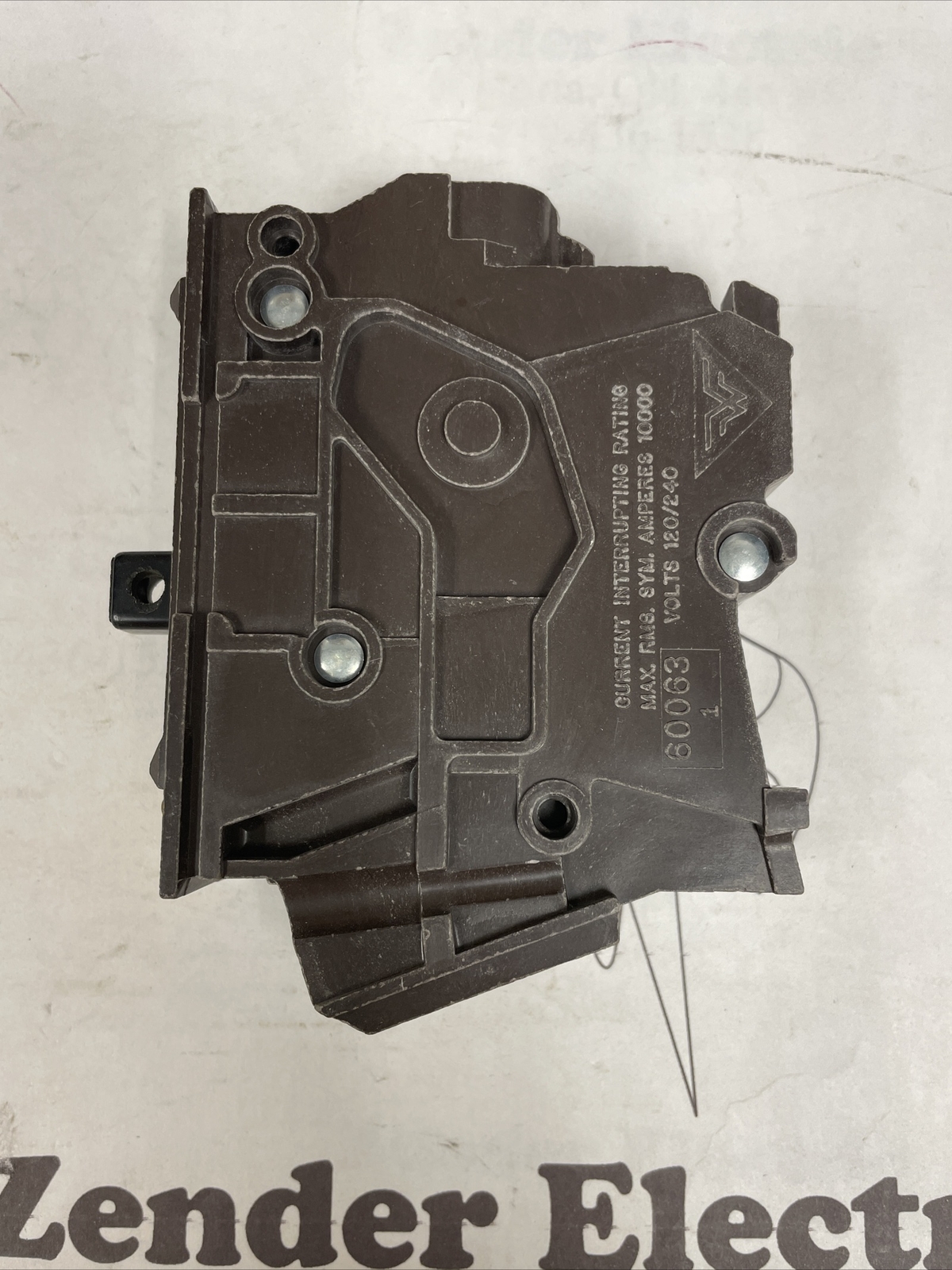 Wadsworth A120 – 20 Amp 1 Pole 240V Type A (Plastic Foot) Circuit Breaker