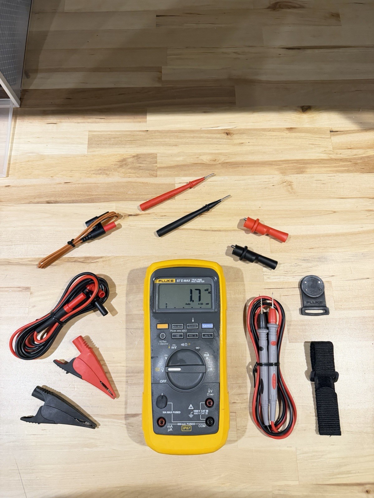 FLUKE 87V-MAX/E2 INDUSTRIAL COMBO KIT (TESTED) SHIPS FAST
