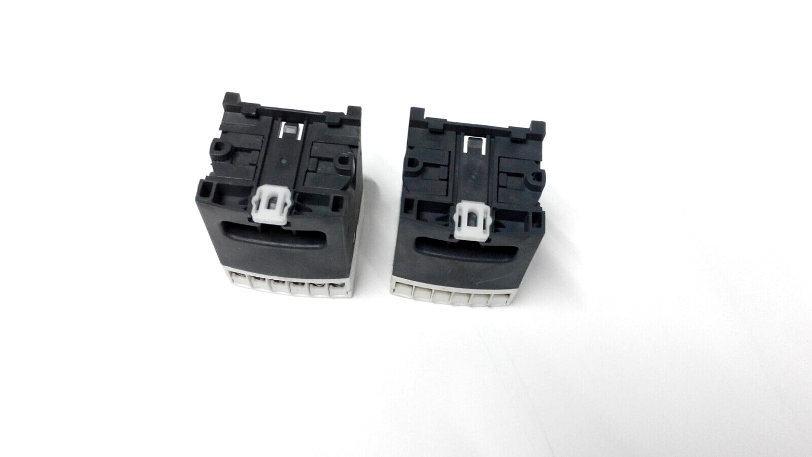 SCHNEIDER EOCRSS-30S (2PCS 1LOT)