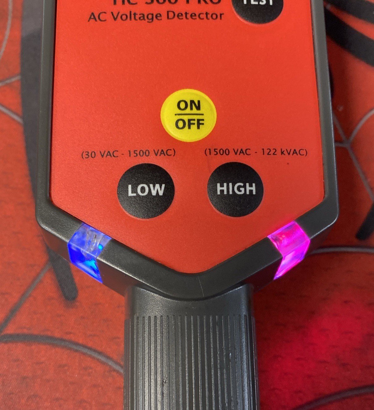 Amprobe TIC 300 PRO Non-Contact AC Voltage Detector Pen, 122kVAC 50/60Hz