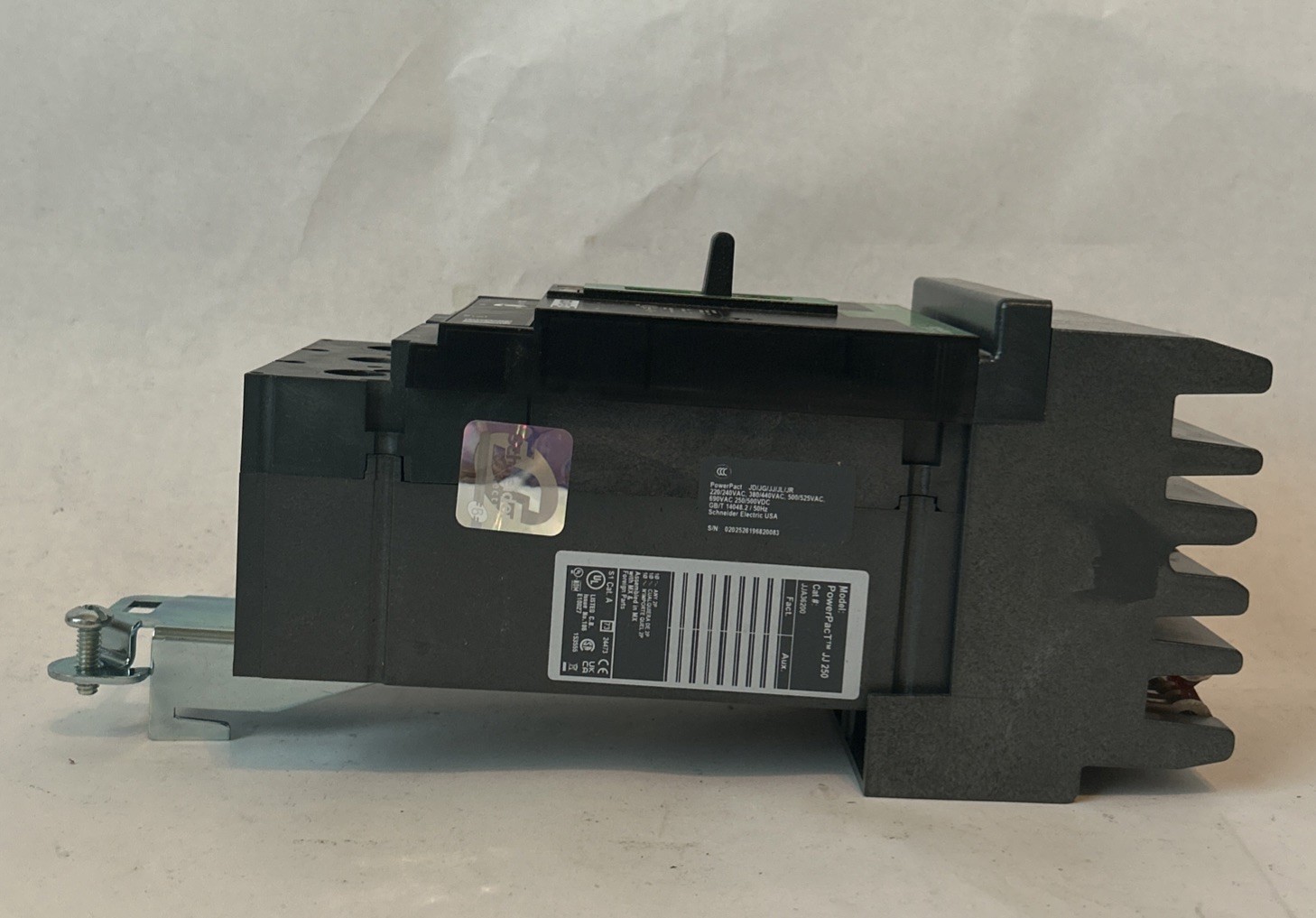 Square D JJA36200 200 Amp 3 Pole 600 V 100 kA 50/60 Hz Circuit Breaker