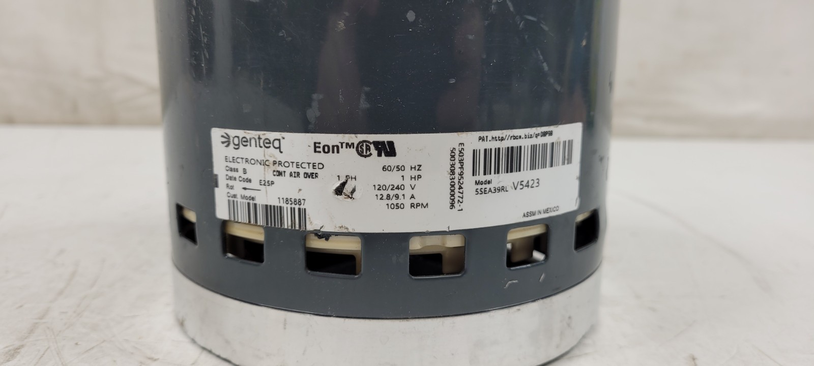 Genteq Eon Motor 1 HP 120/240V 60/50Hz 12.8/9.1A 1050 RPM 5SEA39RL V5423 1185887
