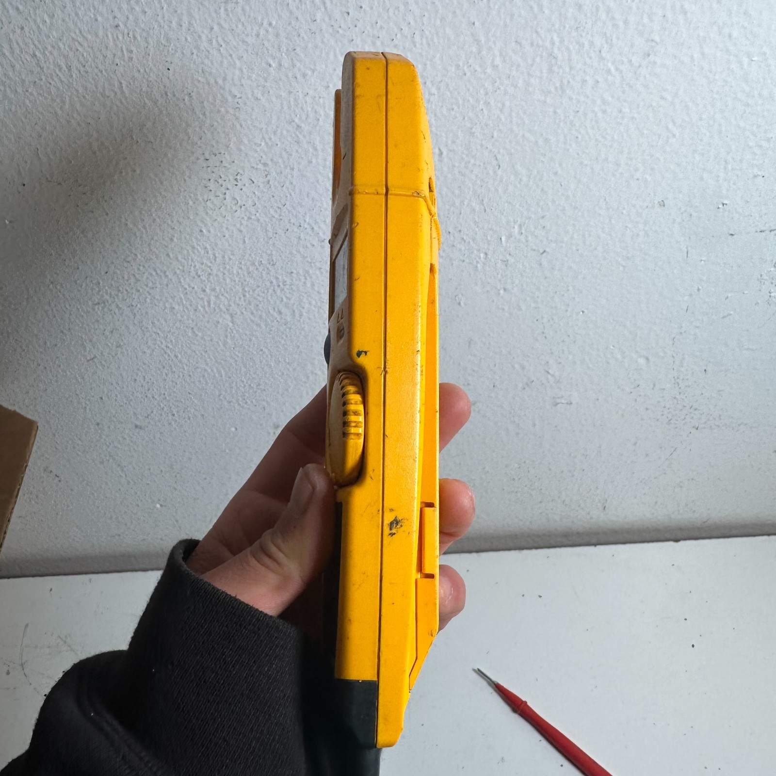 Fluke T5-600 Yellow 600 Voltage Meter Continuity Current Electrical Tester