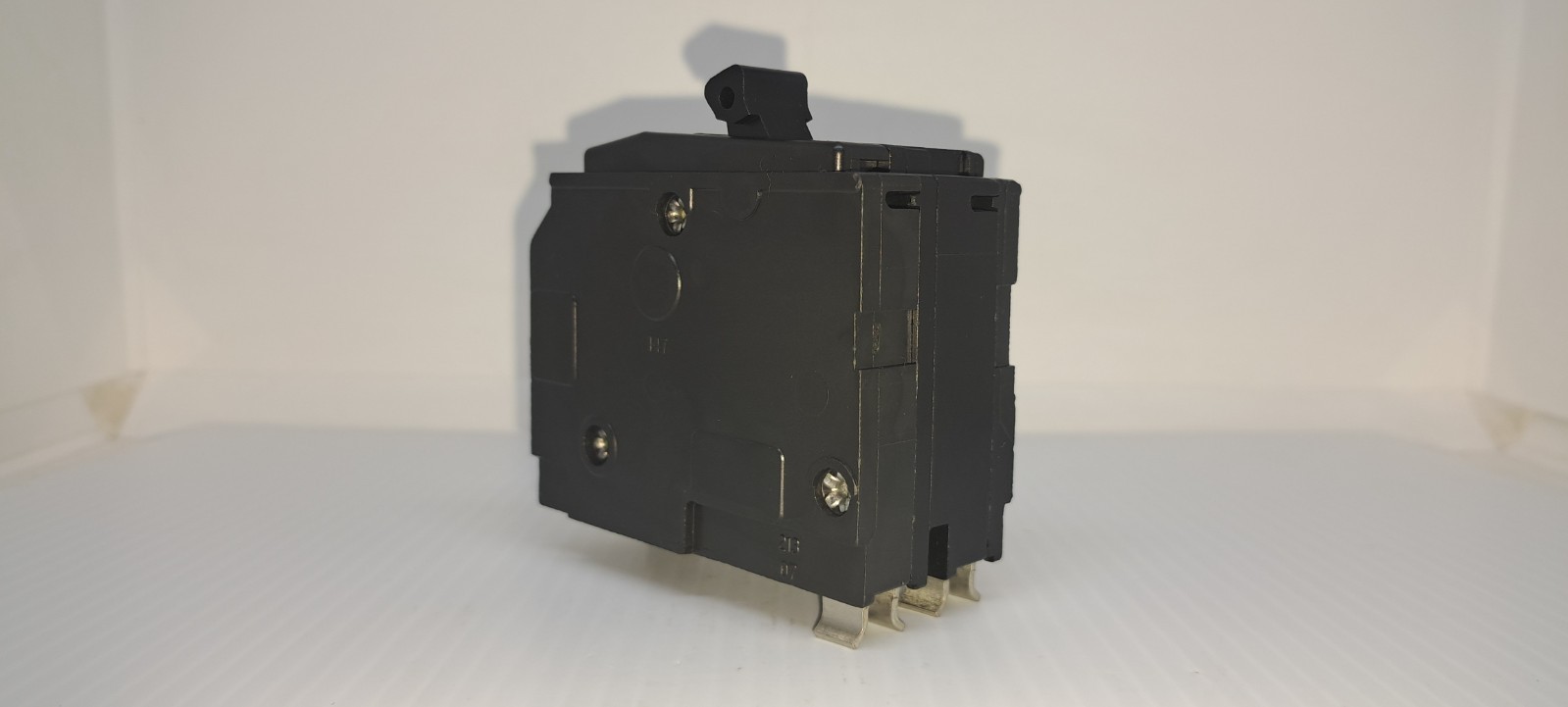 SQUARE D QO230 30 Amp 2 Pole 120/240V Type QO Circuit Breaker Yellow Face