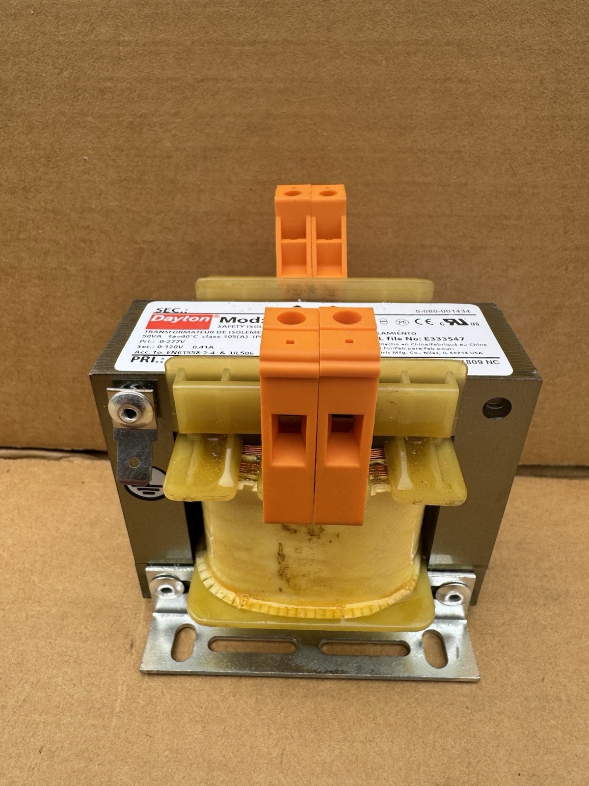 DAYTON Isolating Transformer (1) 4MTL9 277V AC, 120V AC, 50 VA