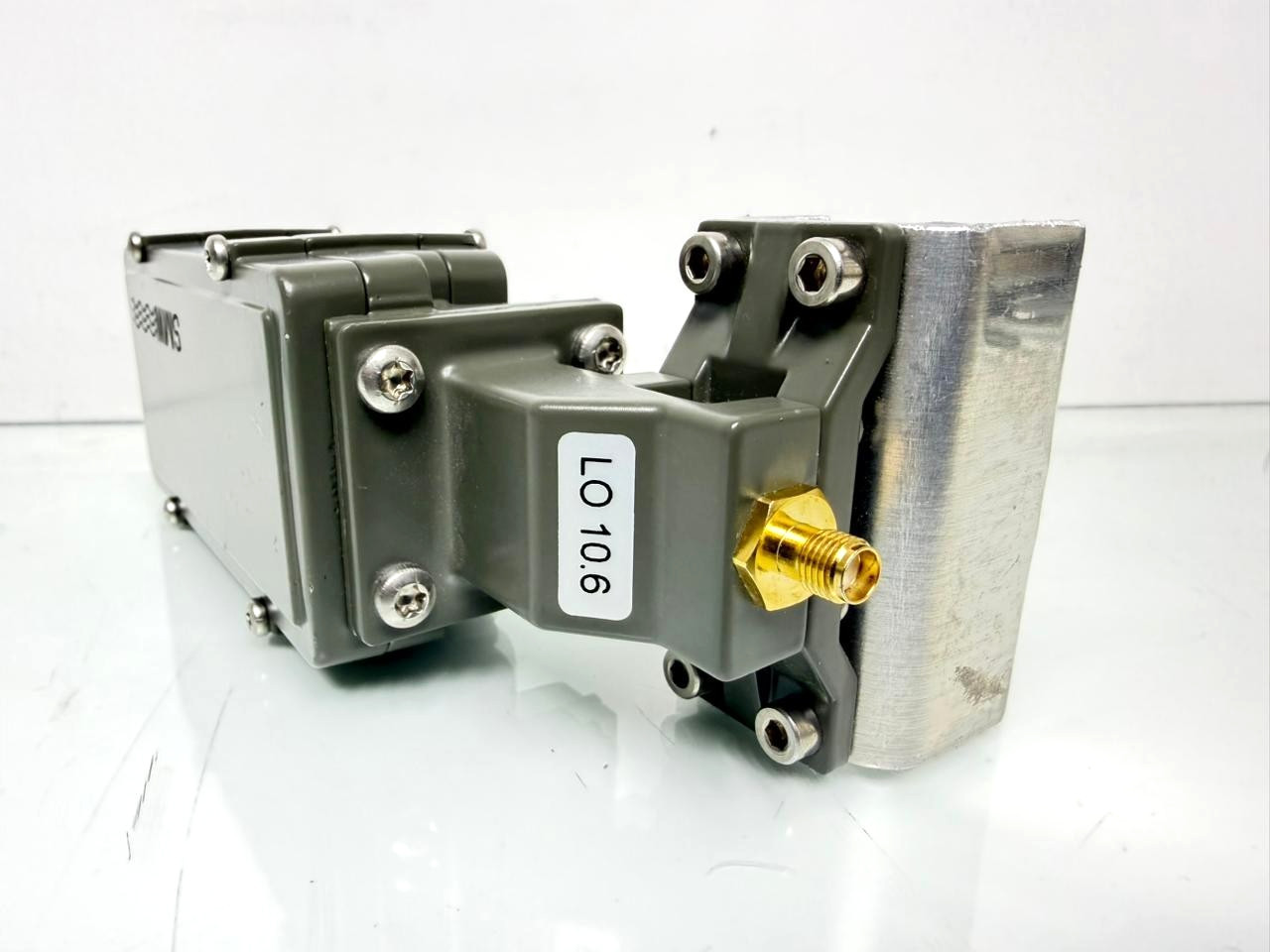 SMW PLL 10.6 GHz for LNA, Freq Range 11.7-12.75 GHz LO 10.6 GHz +25 KHz