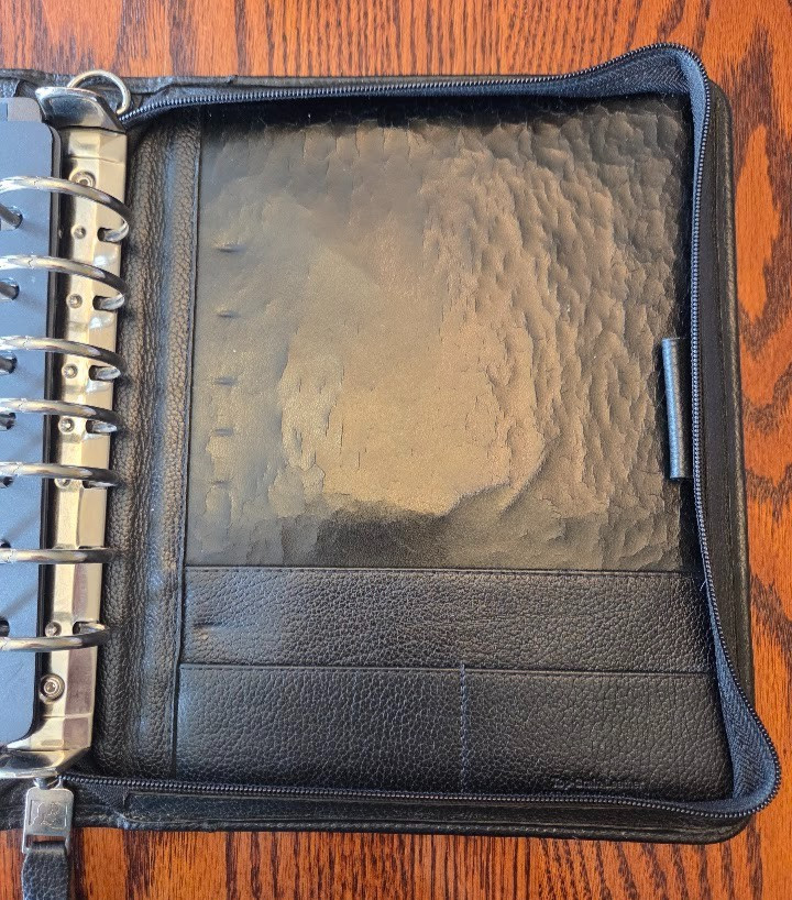 Franklin Covey Franklin Quest Black Leather Zipper Binder 7-Ring Organizer