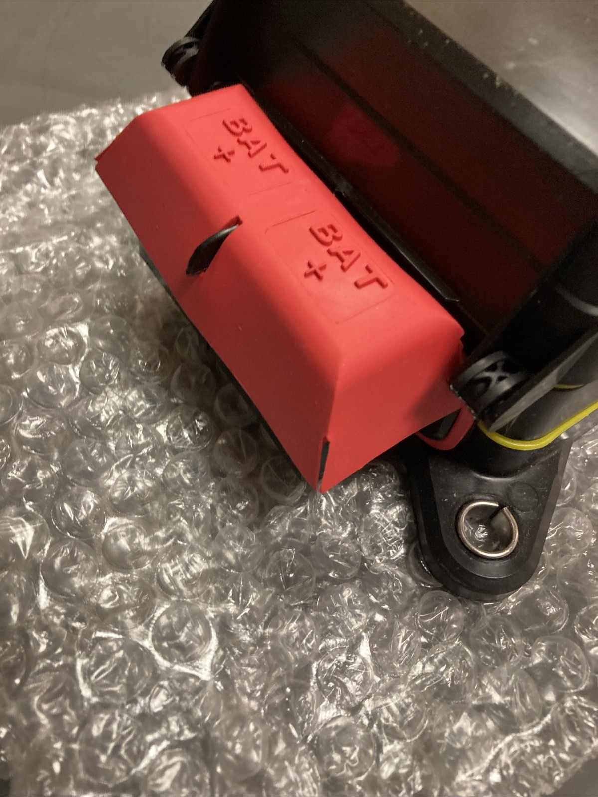 NEW EATON Power Distribution Module Fuse Holder | 31S-002-0 | U.S.A SELLER