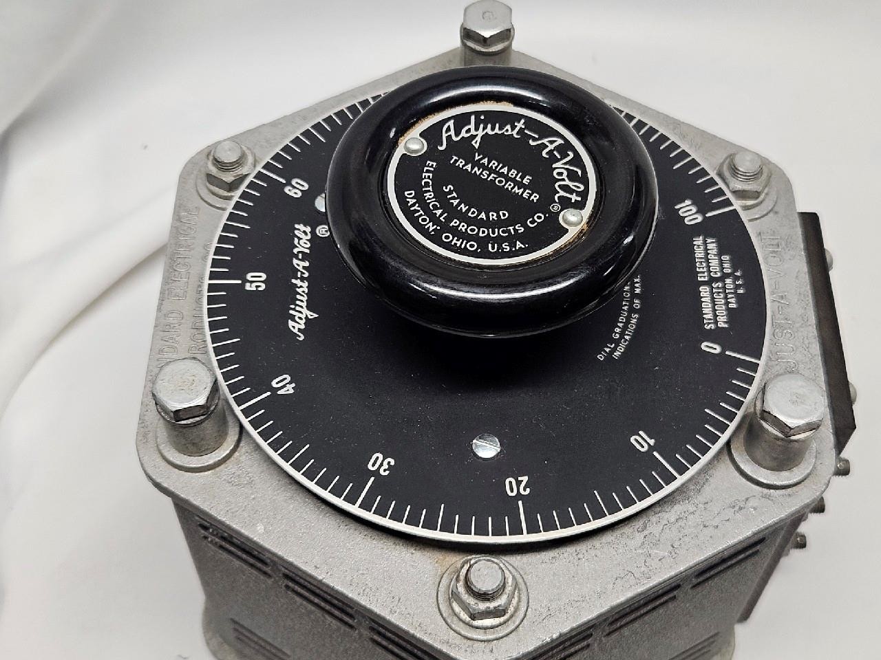 Adjust-A-Volt 1520B Variac Variable Autotransformer 0-280V 2.5kVa 240V Tested