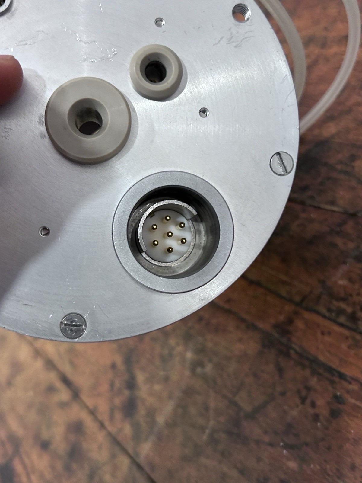 Research UHV Vacuum Bellows Linear Motion Feedthrough Actuator CF Flange 5kV