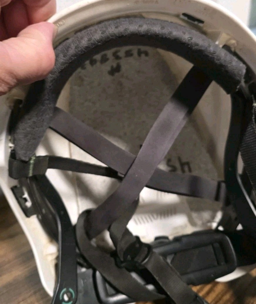MSA V-Gard H1 Safety Helmet
