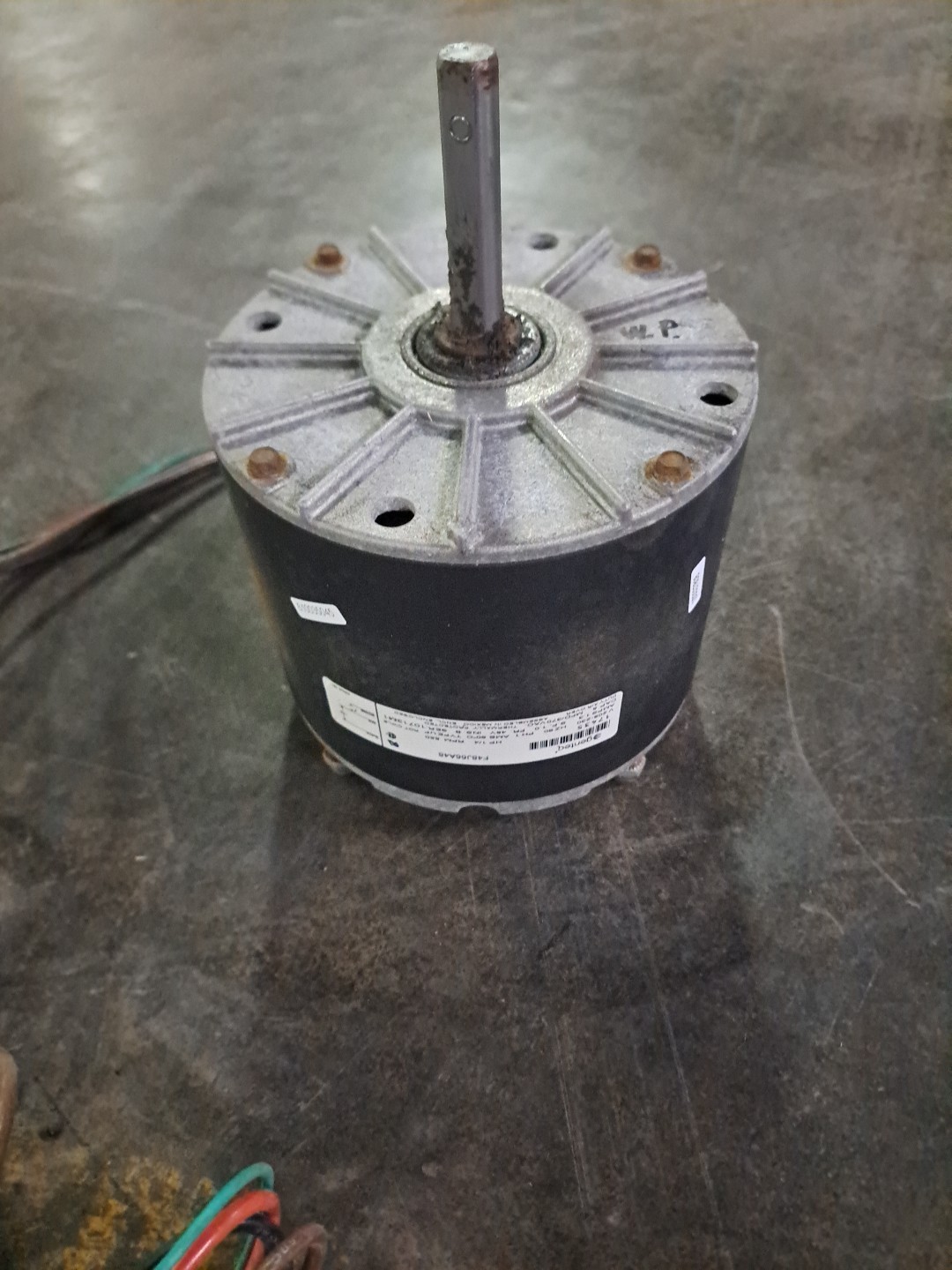 Genteq F48J66A48 Condenser Motor 1/4 HP 850 RPM 208/230V / 17435 (D2T1)