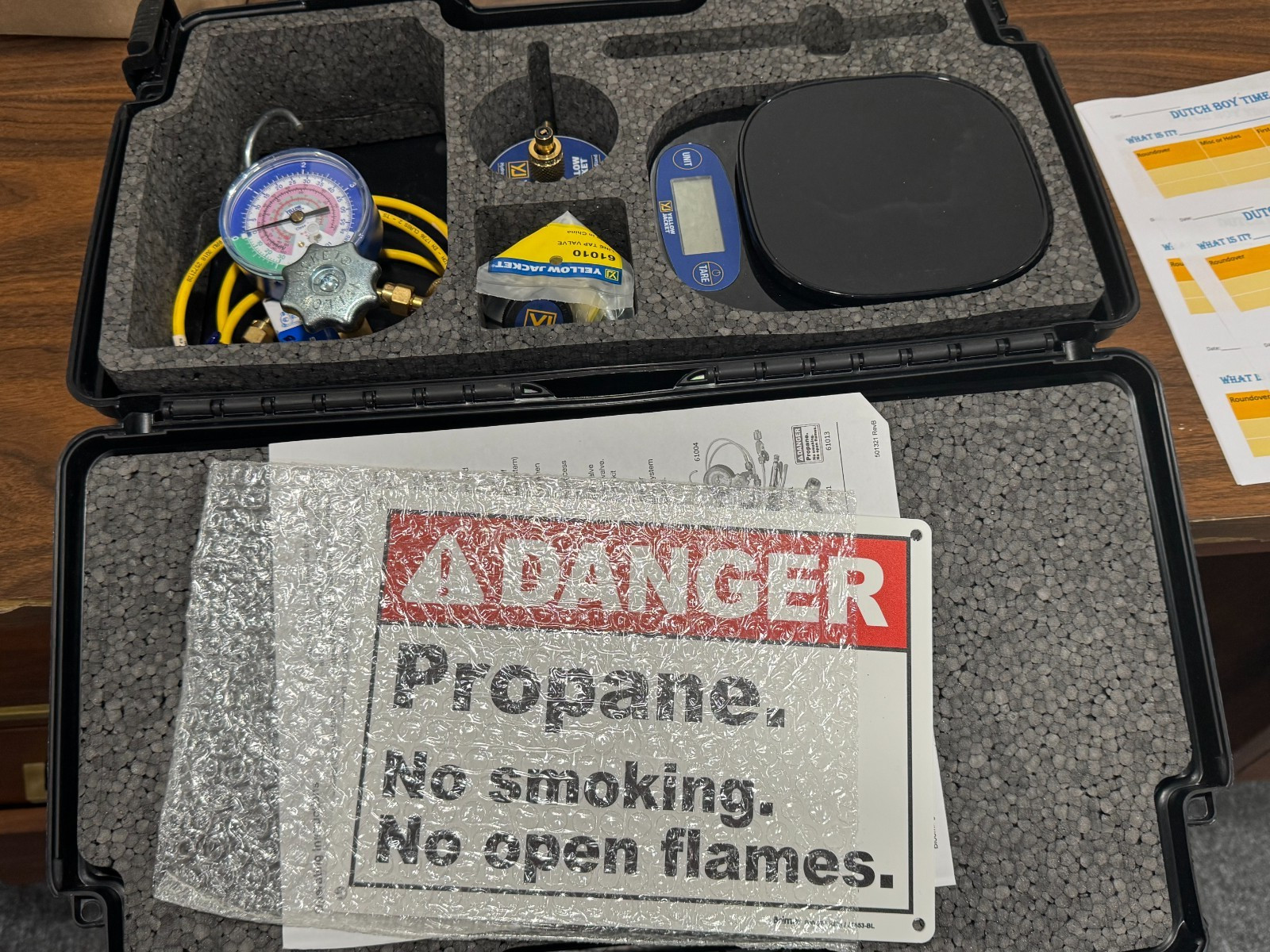 Yellow Jacket Hydrocarbon Charging Kit 61001 for use with R-290 & R-600a System