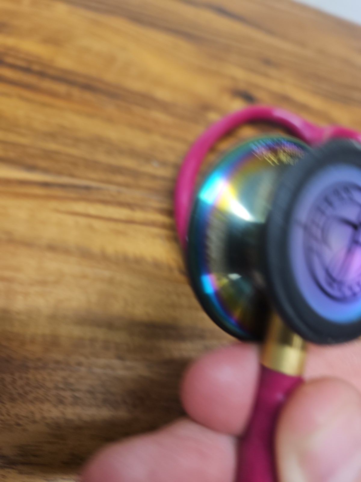 3M Littmann Classic III Stethoscope, Raspberry Tube, Rainbow Finish