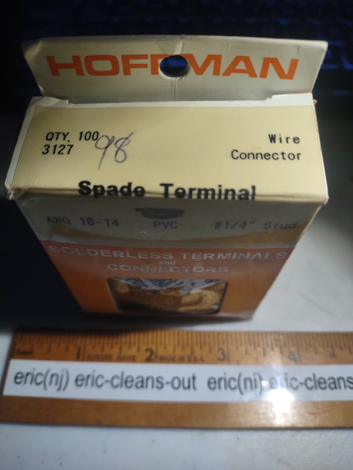 Hoffman Solderless 3127 Spade Terminals 1/4″ stud 16-14 AWG Wire 98 Pcs PVC