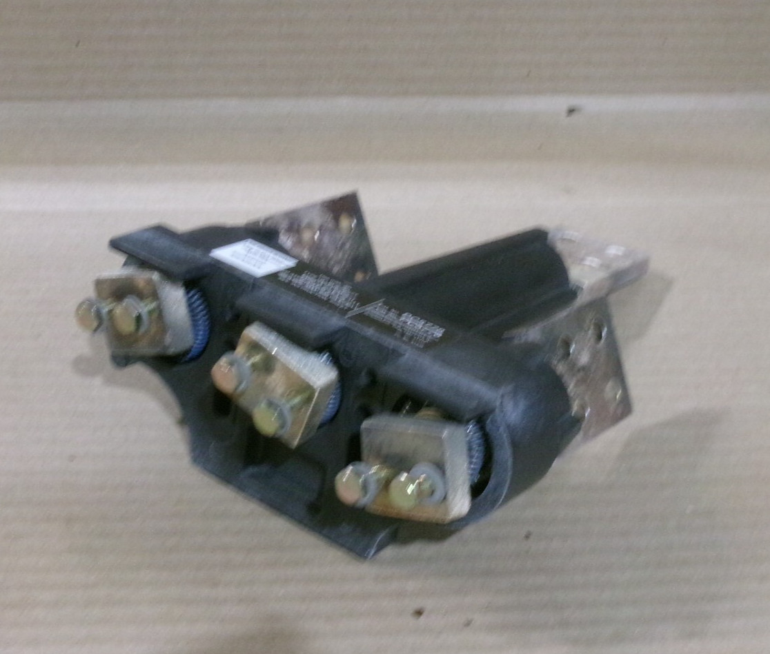New Siemens PC5778 Plug-In Mounting Assembly For Frame Type J, JD AK