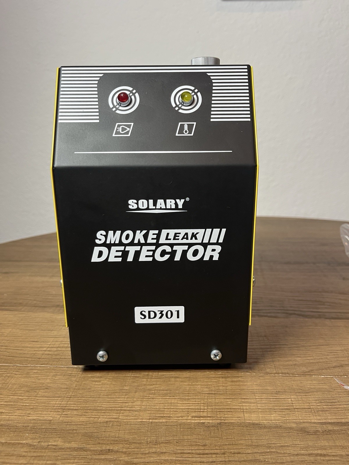 Solary SD301 Automotive Smoke Leak Detector EVAP Diagnostic Tester 12V New