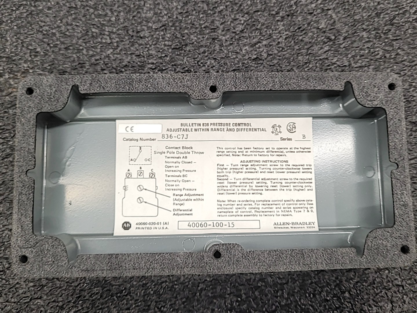 Allen Bradley 836 Differential Pressure Control Switch Sensor Bulletin 836-C7J