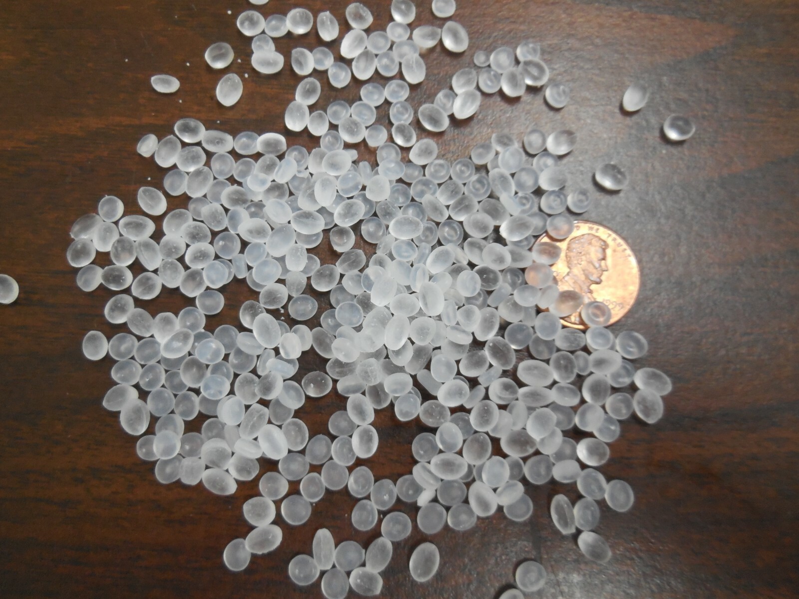 TPE Plastic Pellets Resin Material Rubber (Shore A 74) Injection Molding 10 Lbs