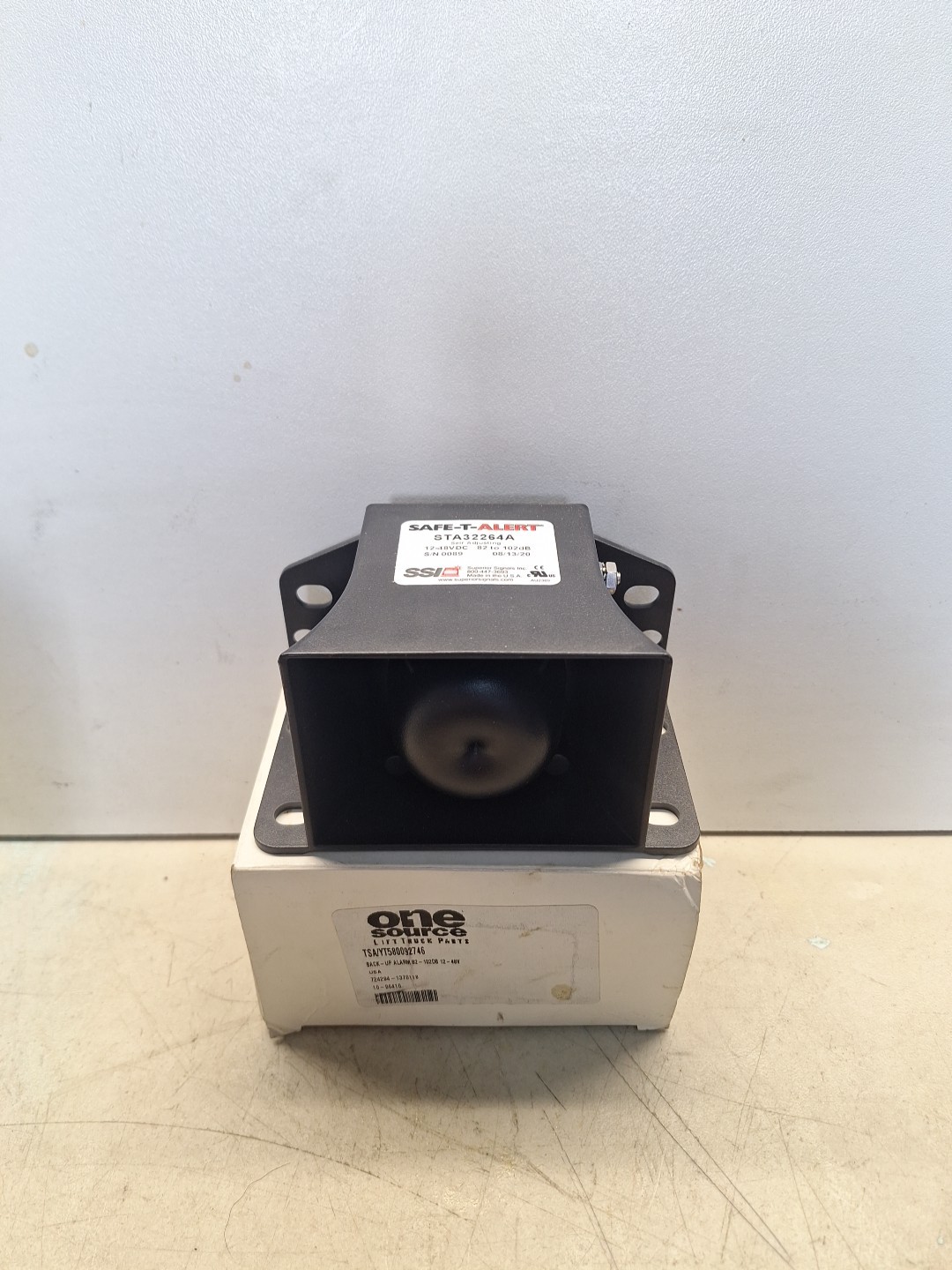 SAFE-T-ALERT STA32264A Back-up Alarm