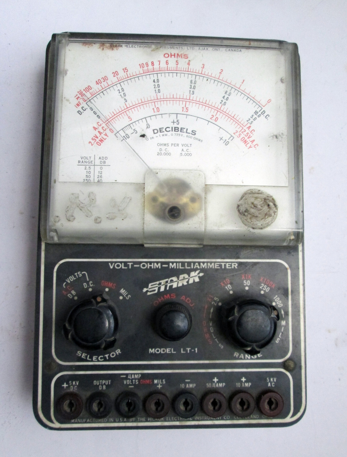 Vintage STRONG Volt Ohm Meter LT-1 HICKOK CLEVELAND OHIO USA Ohmmeter Voltmeter