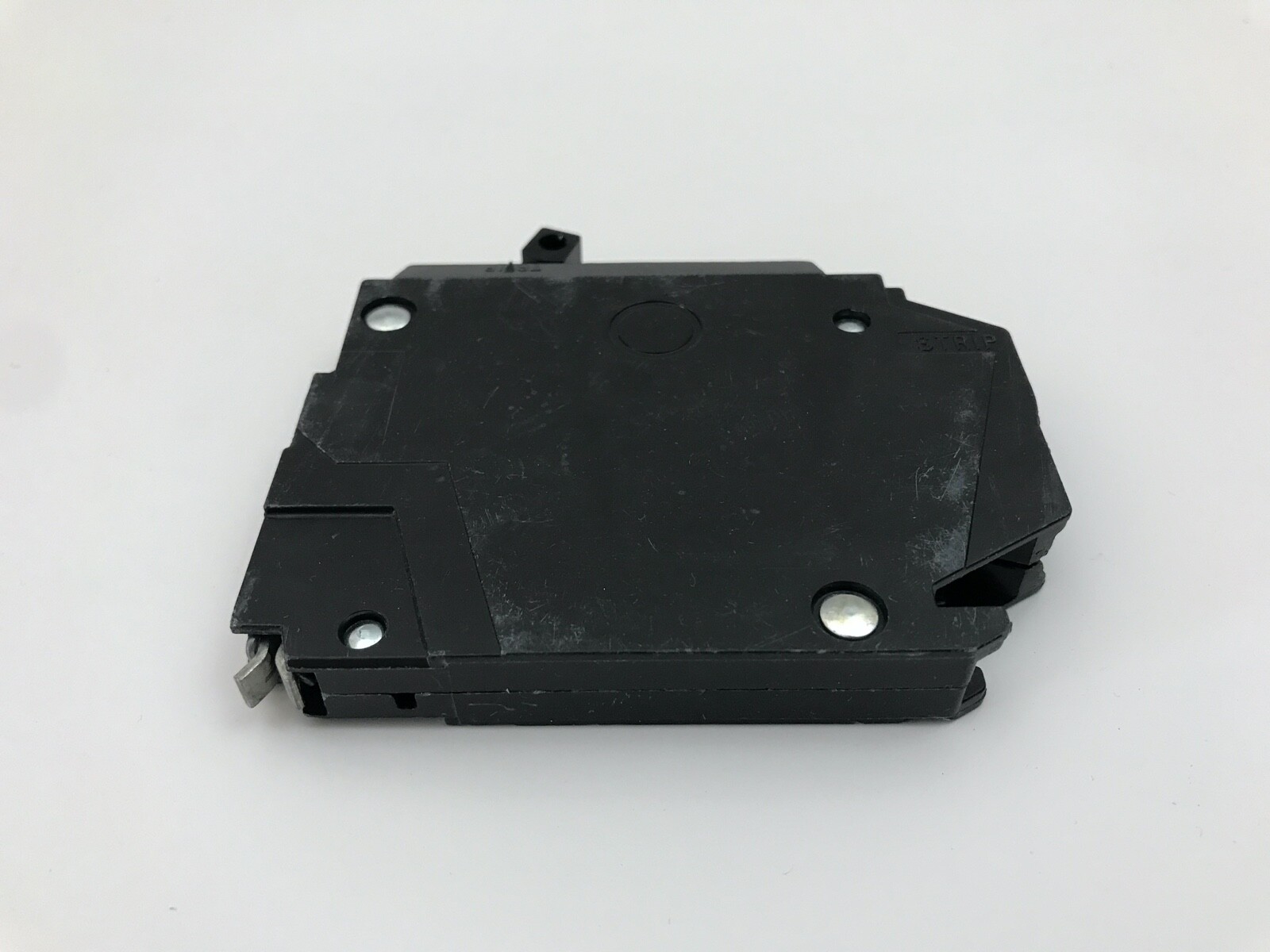GE THQP120 Plug In Mount Type THQP Feeder Molded Case Circuit Breaker 1 Pole 20