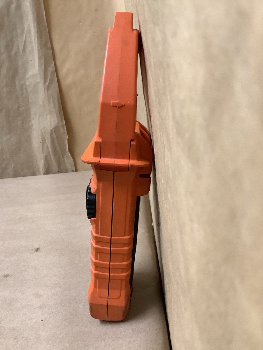 AMES INSTRUMENTS CM1000A AC/DC CLAMP METER WITH LEADS IN CASE (B33006985)