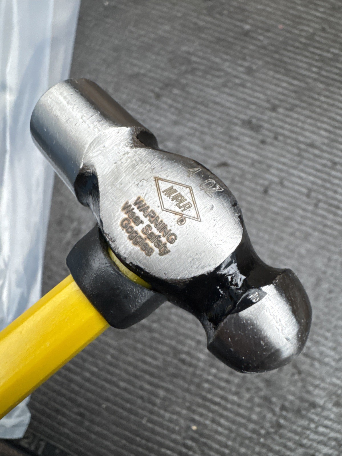 Rare Nupla Tools USA M-4 M4 4 Ounce Ball Peen Hammer Fiberglass Nos