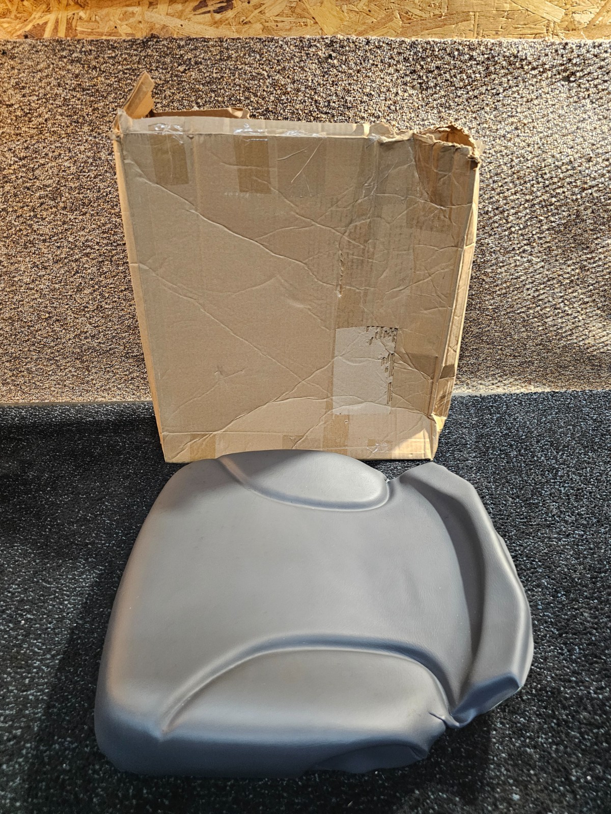 TSA/BC6675322 Seat Bottom Cushion For Bobcat S100 S130 S150 S160 S175 S185 S205