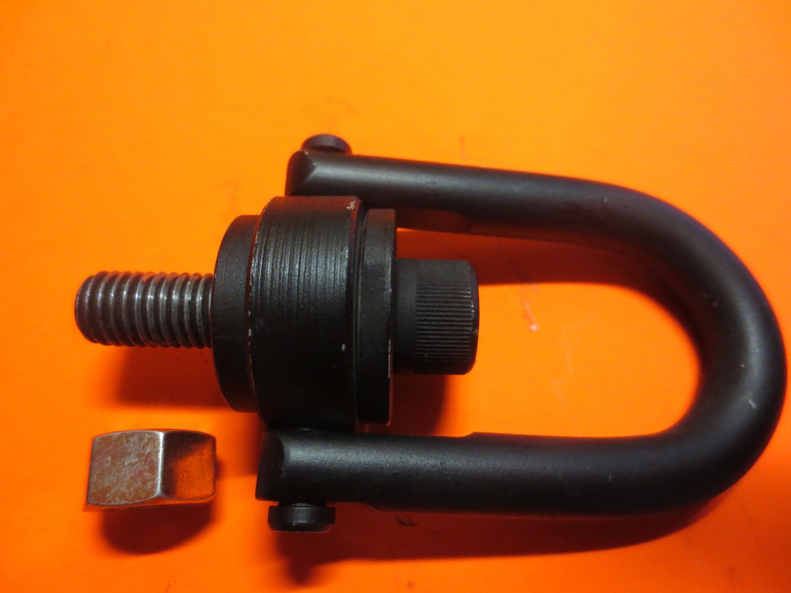 SWIVEL HOIST RING 2,500LB RATING 1/2″-13 THREAD