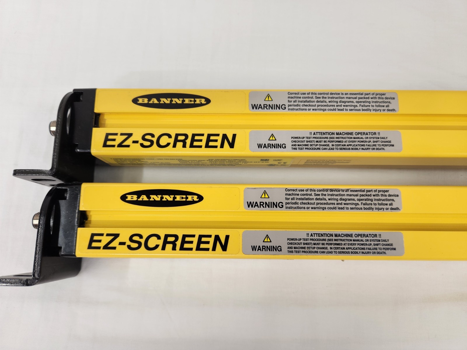 SLSP30-600Q88 Banner EZ-SCREEN Light Curtain (Pair)