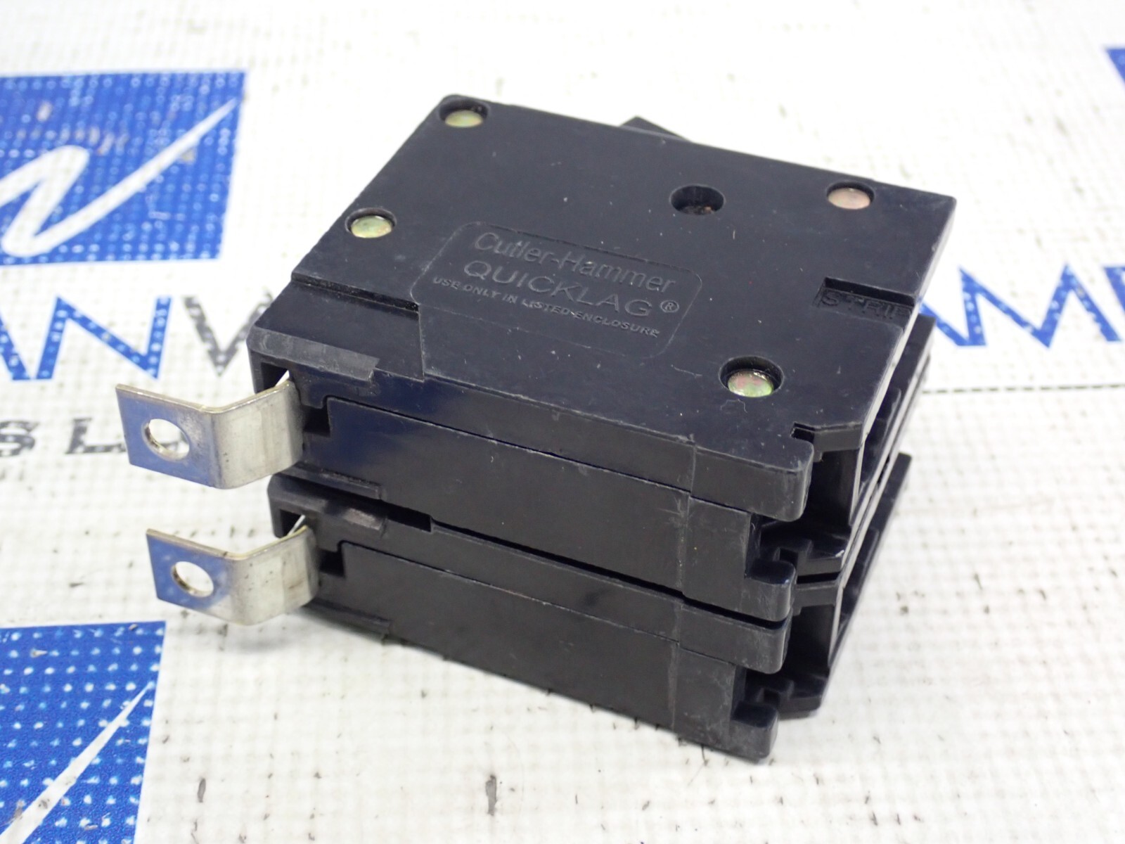 Eaton QBHW2040 2 Pole 40 Amp 120/240 Volt 22kA@120/240V Bolt On Circuit Breaker