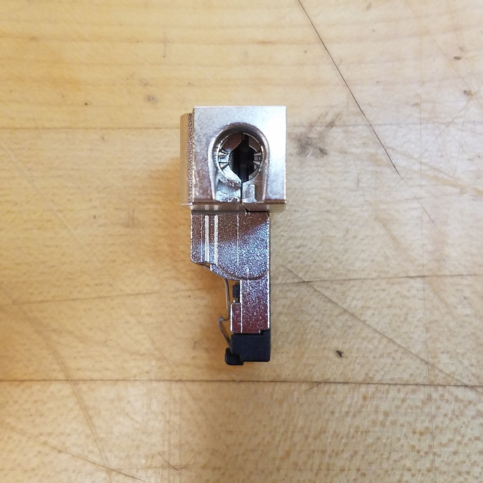 Siemens 6GK1901-1BB20-2AE0 Connector Industrial Ethernet FC, RJ45, PLUG90 – NEW
