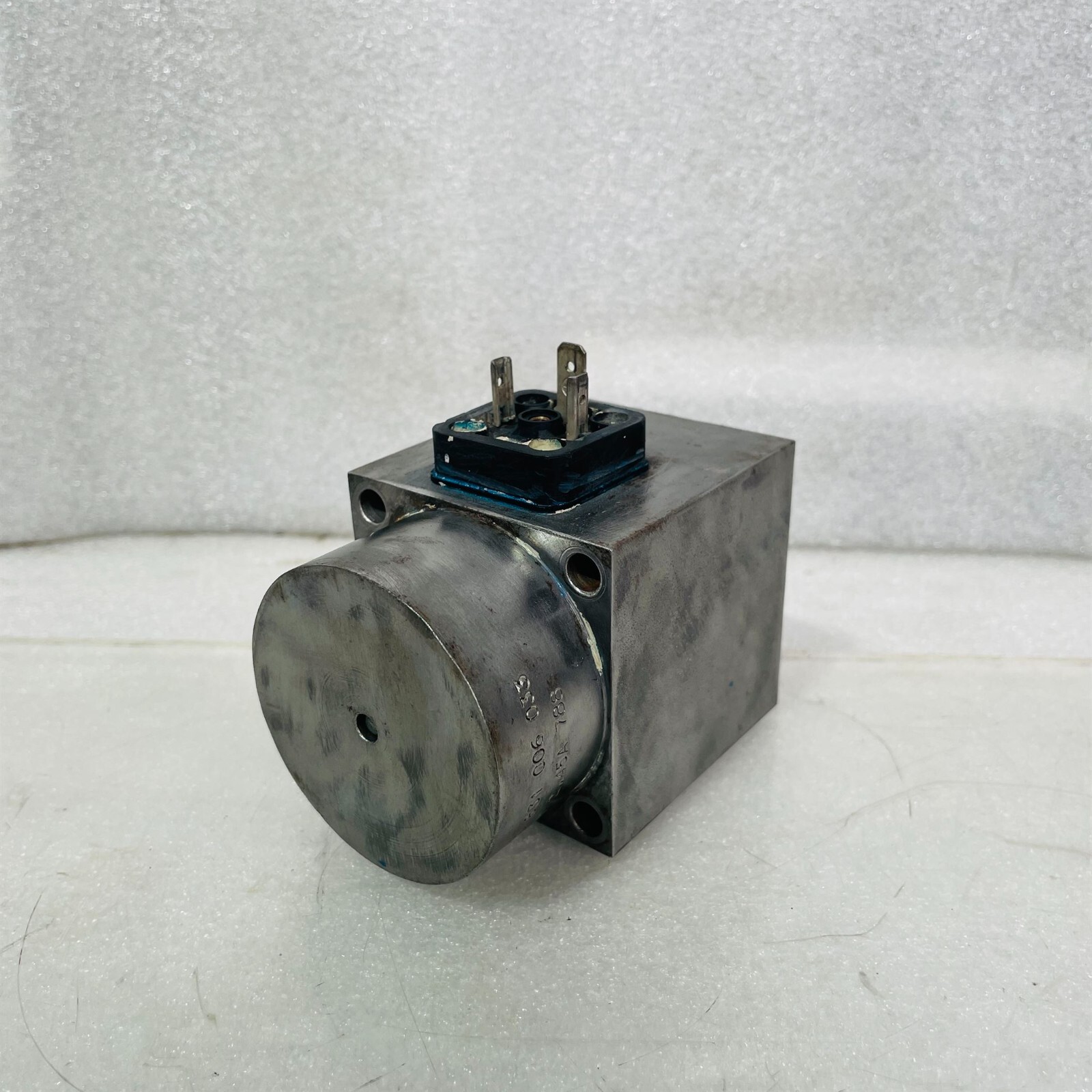 Bosch 0 831 006 033 Solenoid Coil 2.45A 0831006033