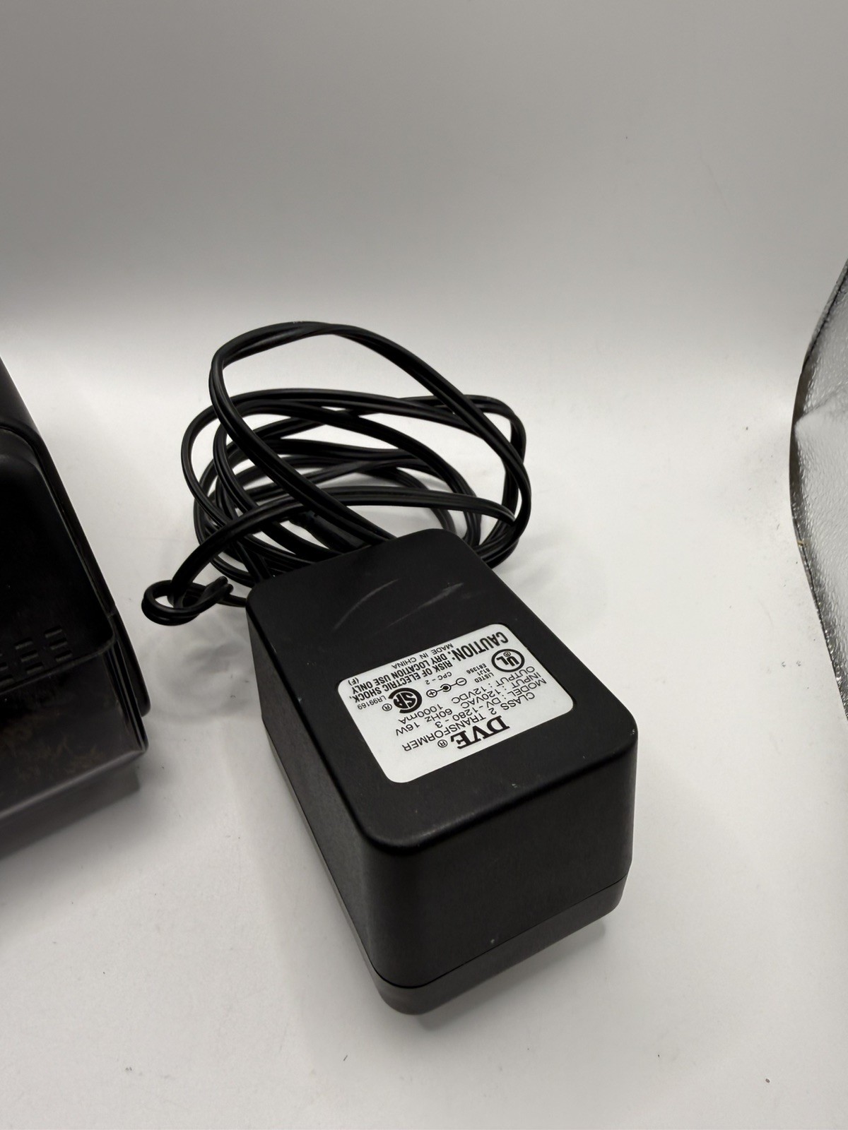 Del Rey Desktop Electric Pencil Sharpener with High-Quality Steel Blade GREAT