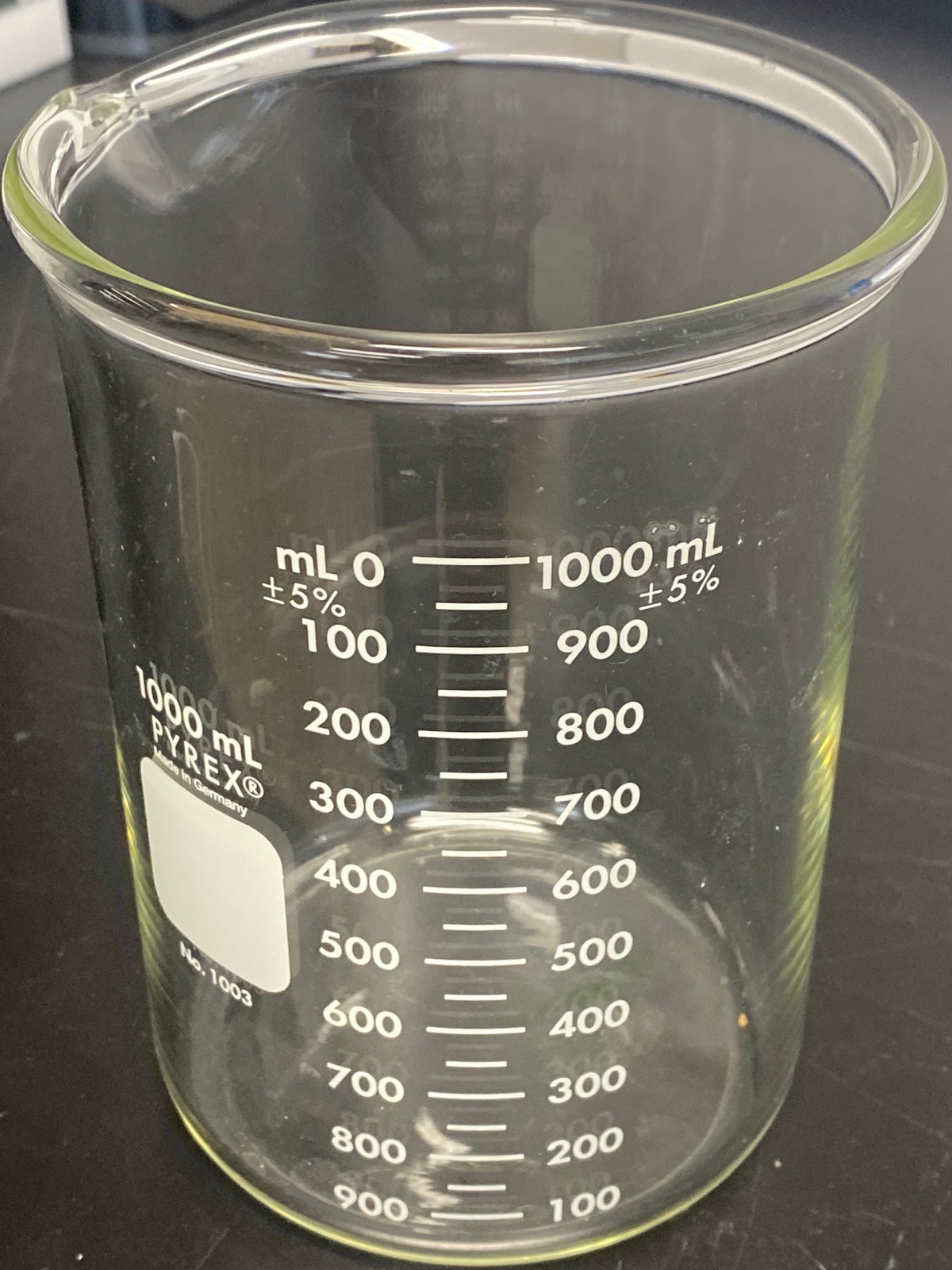PYREX Glass 1000mL HD Low Form Dual Graduated Griffin Beaker Pour Spout 1003-1L