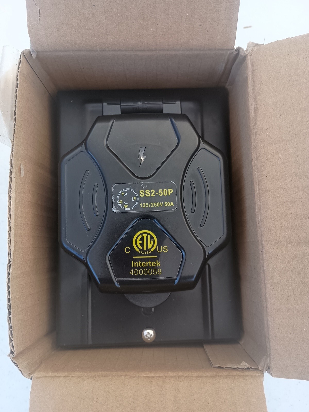 Intertek 50 Amp Generator Power Inlet Box 125 / 250vac Weatherproof SS2 50P