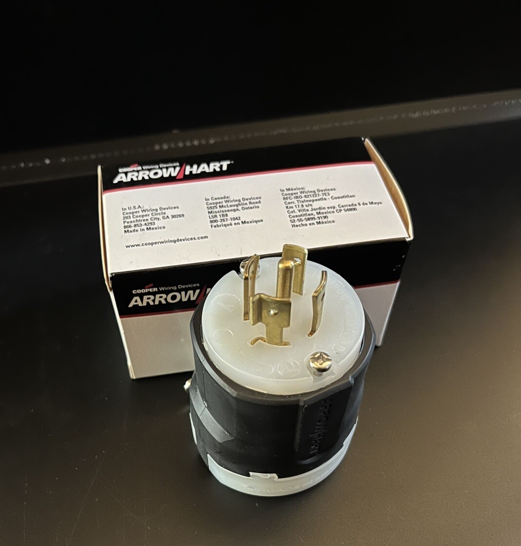 Eaton Twist Turn Locking Plug Nema L21-20P 4P 5W 20A 120/208V 3ØY AHL2120PF